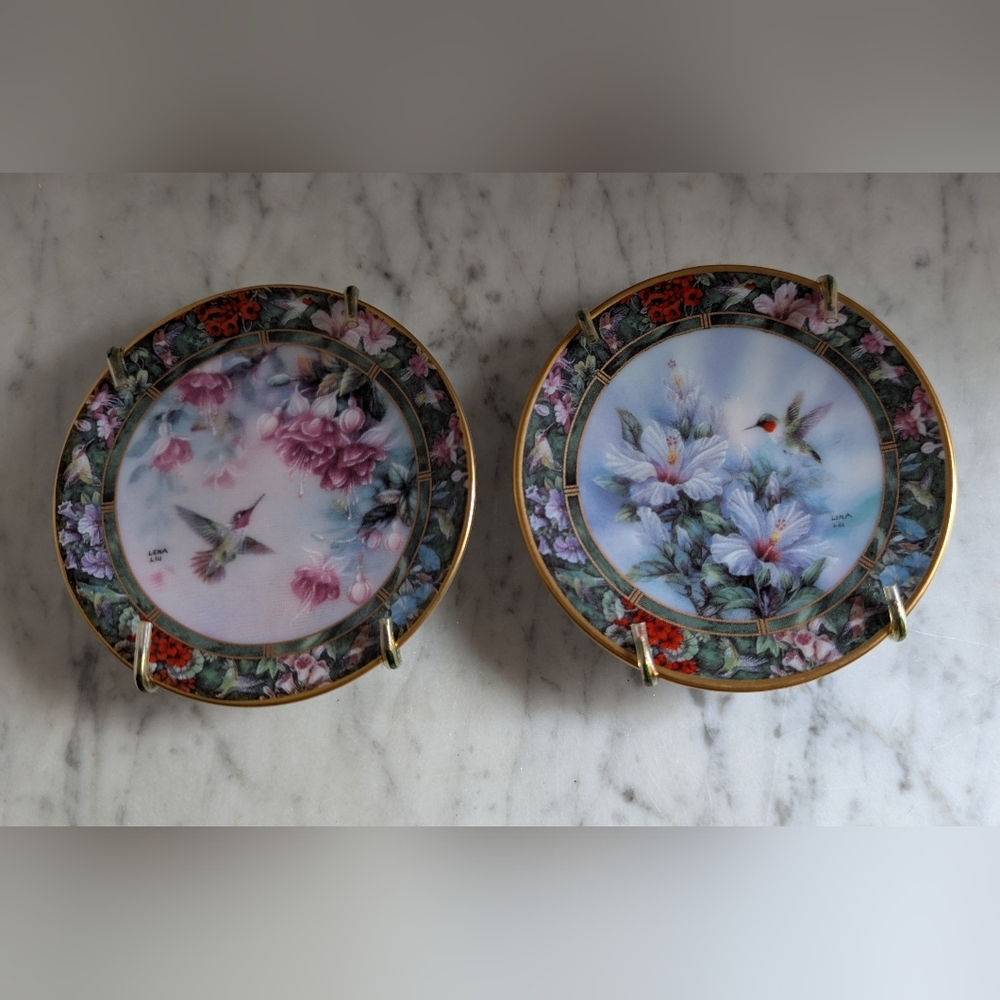 Two Mini Lena Lius Humming Bird Treasurey Plate Collection 1994
